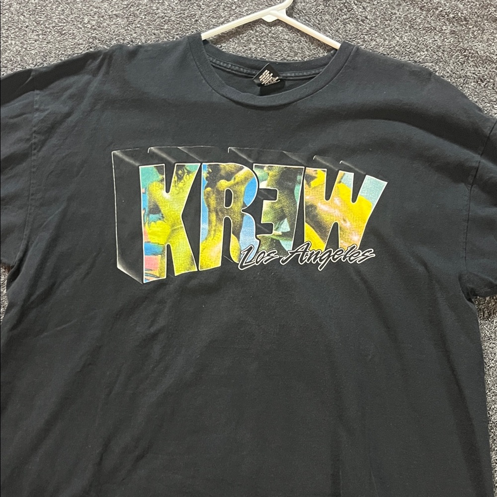 Los Angeles Black Graphic Tee